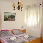 With Wifi - 11580 Apartment