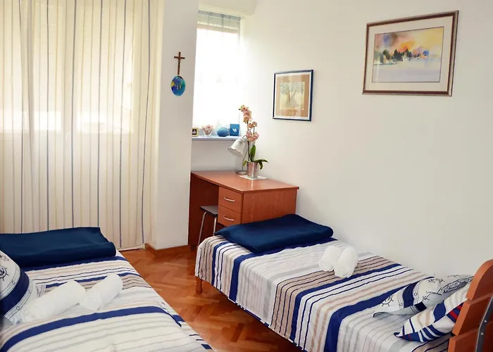 With Wifi - 11580 Split